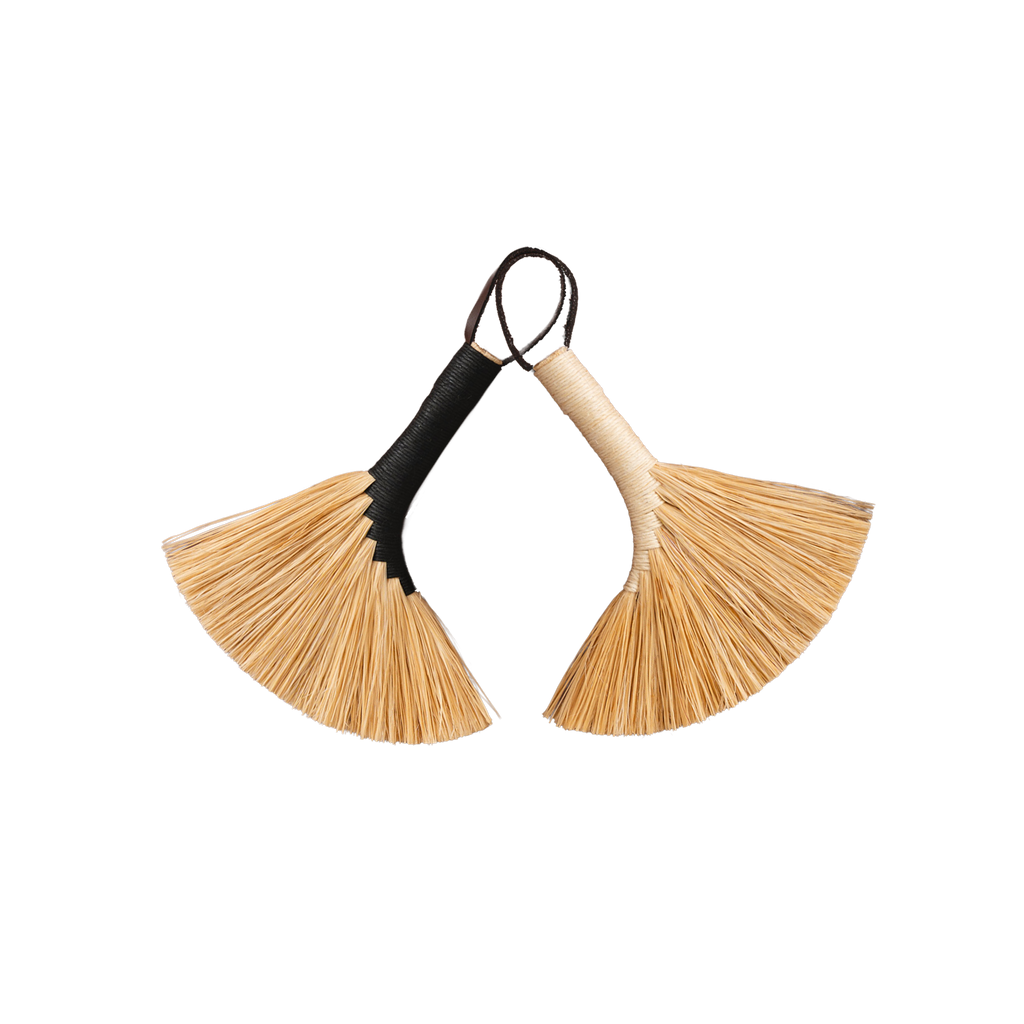 Handwoven Mosi broom by Bargn Workshop