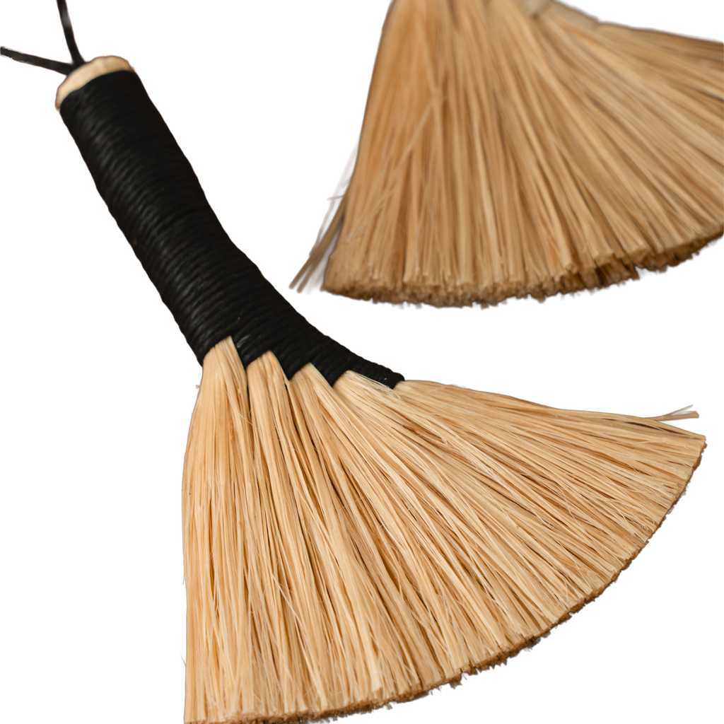 Mosi Broom - 15cm( Medium) by Bargn Workshop
