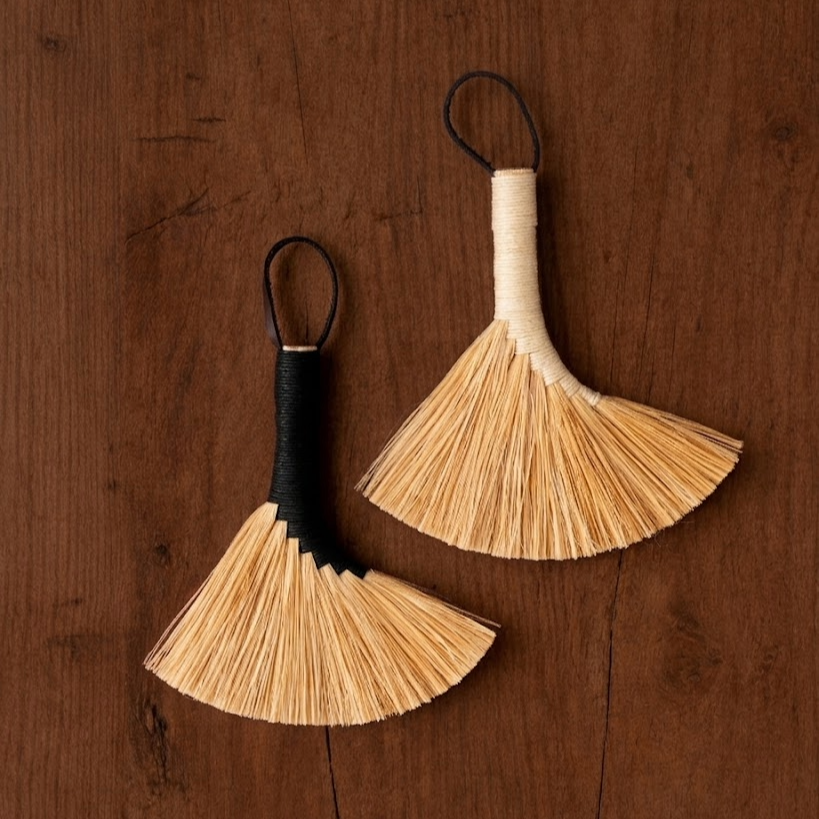 Mosi Broom - 25cm( Large) by Bargn Workshop